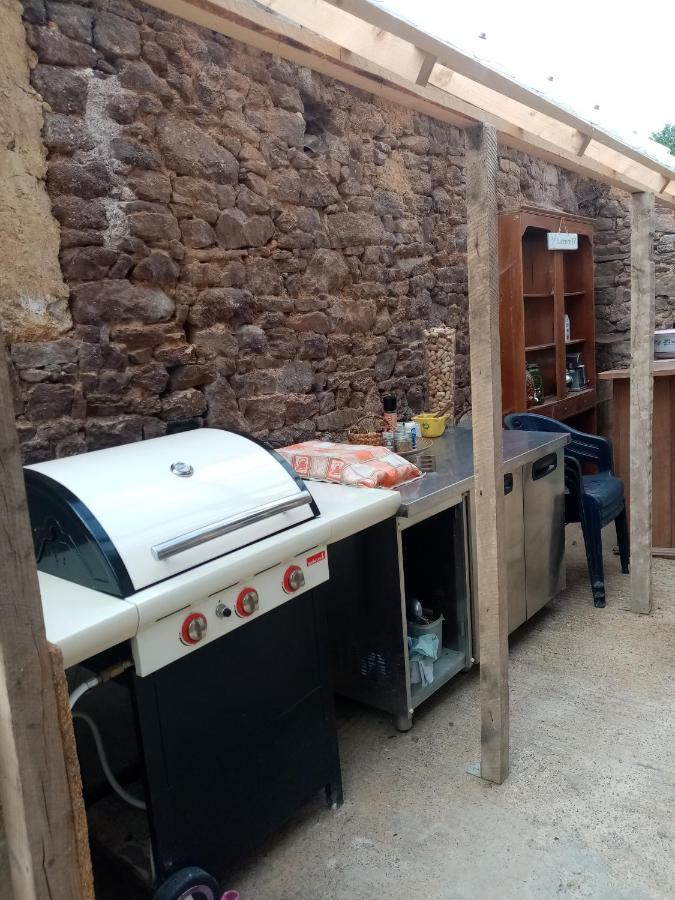 La Tour De Ver Gite Atypique Possibilite Table D'Hotes Sur Reservation Exteriér fotografie