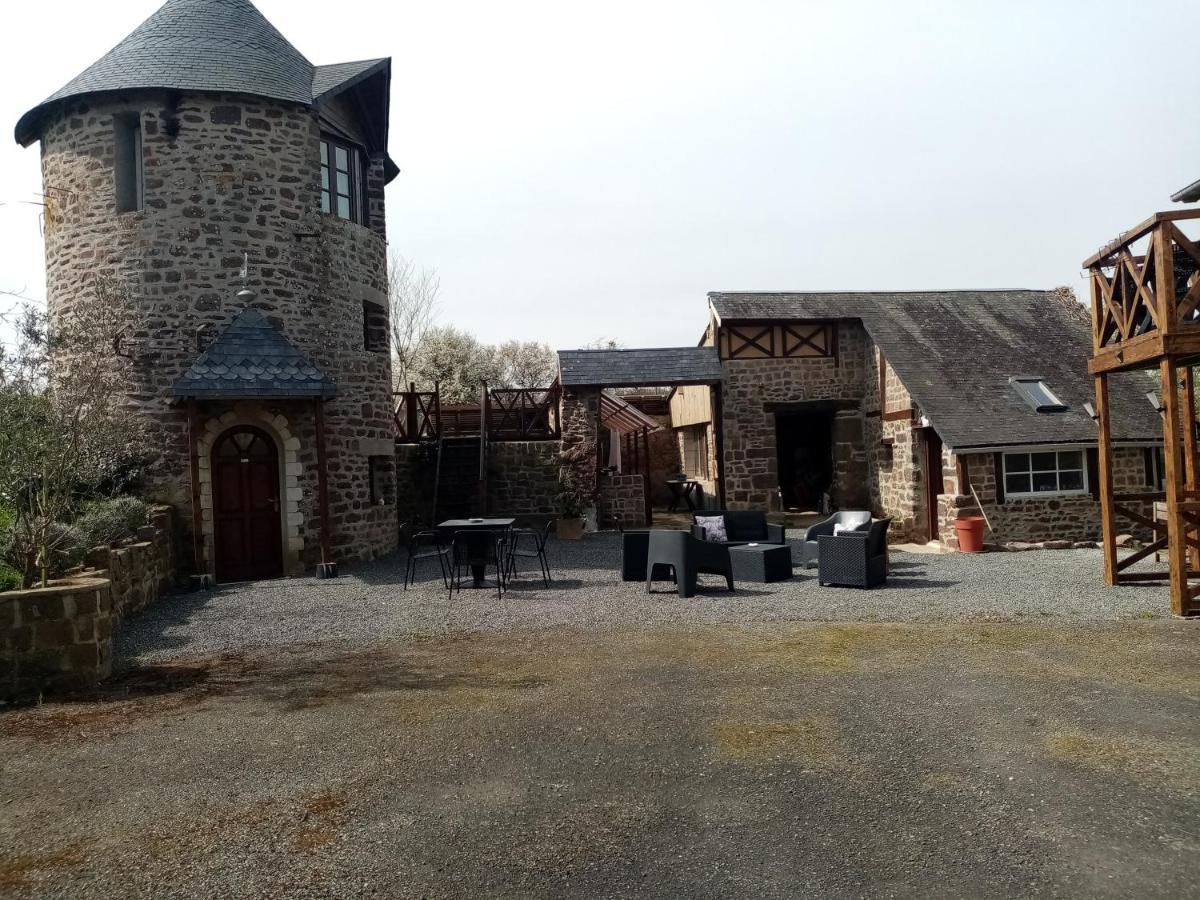 La Tour De Ver Gite Atypique Possibilite Table D'Hotes Sur Reservation Exteriér fotografie